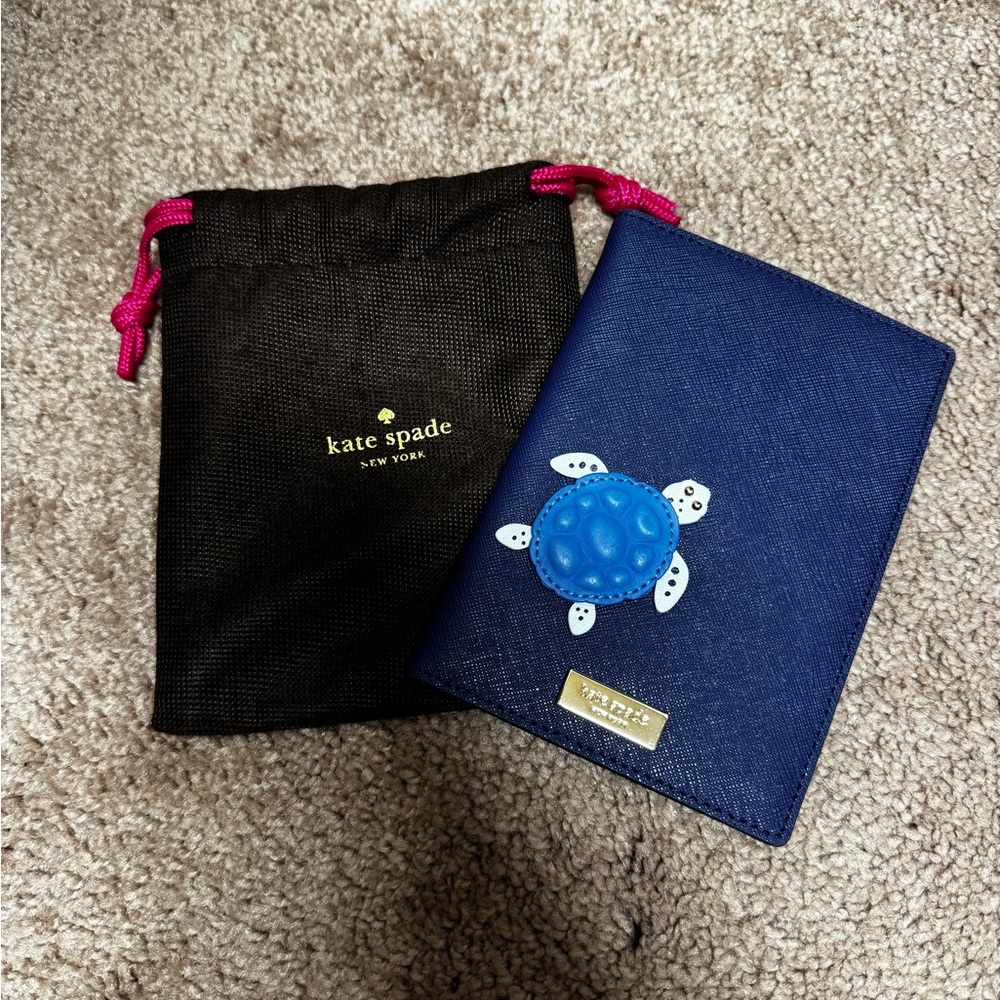 Kate Spade passport wallet